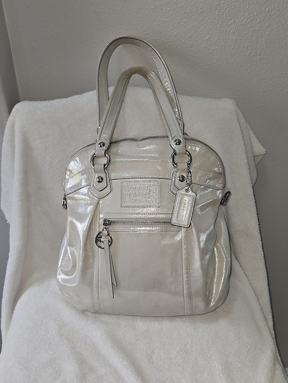 Coach Poppy Vintage Tote Silver Metallic Leather.